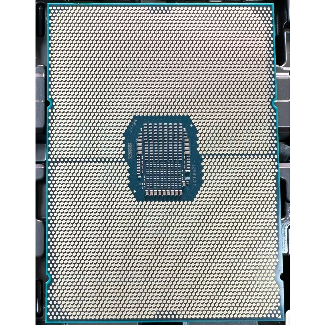 ÚJ Platina 8352V Processzor SRKJ2 Sever CPU 54M Cache, 2.10 GHz-es, 36 Mag FC-LGA16A, Tálca CD8068904571501 Kép 1